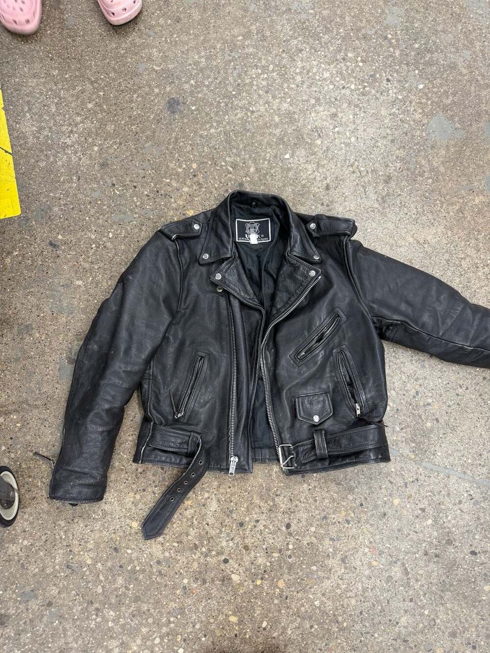Unik Leather Collections Men's Classic Leather Biker Jacket with Belt Size 44